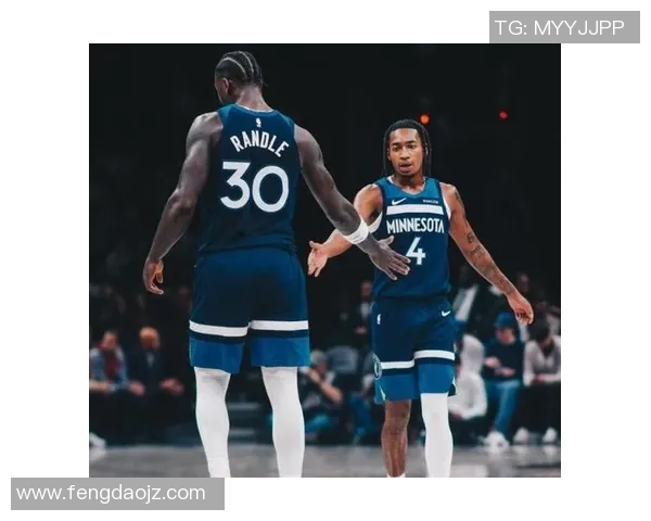 华子32+6森林狼末节逆转马刺 兰德尔22+12圣城3人20+_584